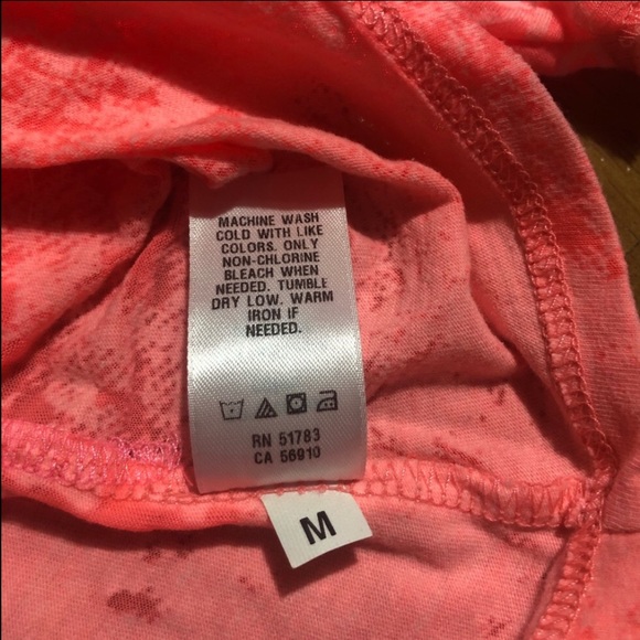 Maurices Women’s Cotton Blend  Tie Dye Texture Hot Pink Neón Short Sleeve Top M - Picture 5 of 10